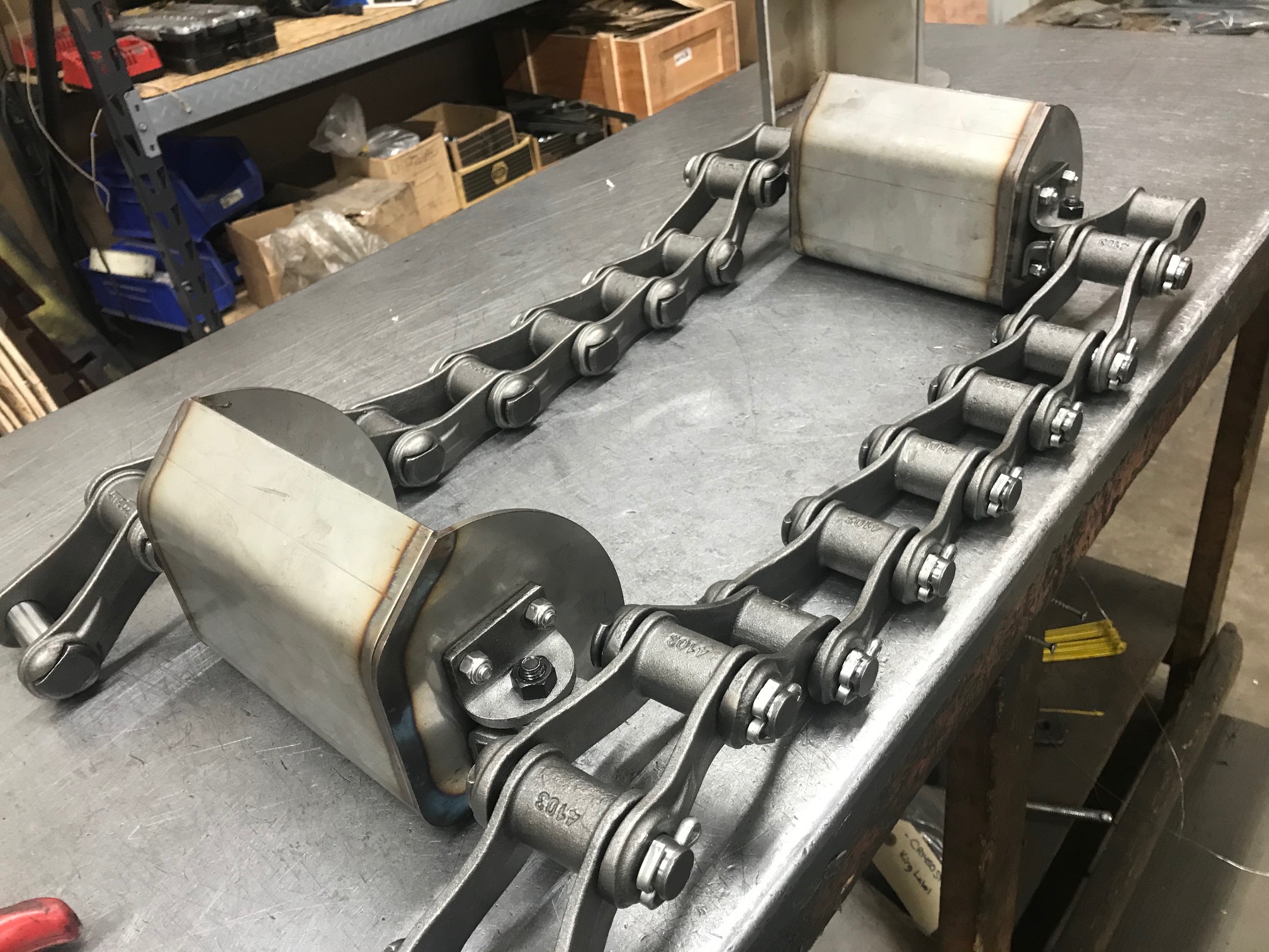 Cast 4103 Chain with Stainless Steel Buckets
